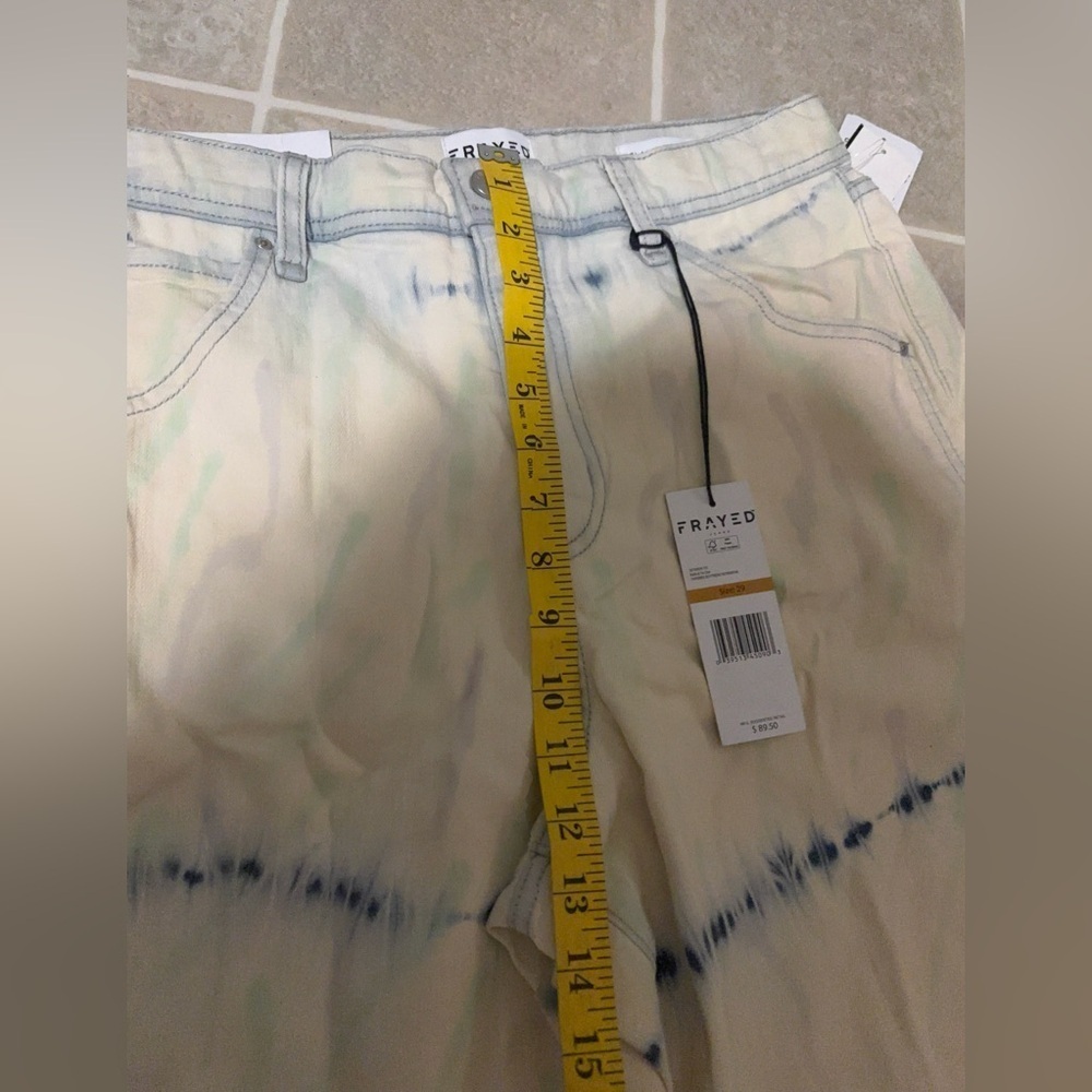 Stylish Cream and Blue Straight Leg Jeans - Picture 6 of 6